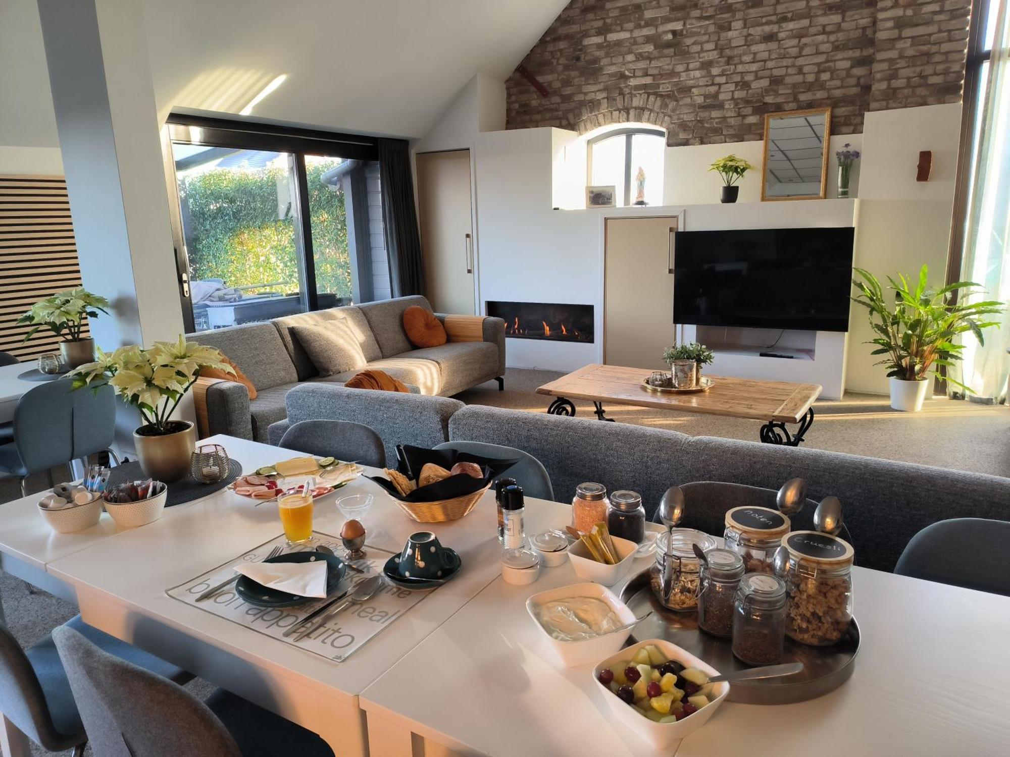 Mariafarm Bed and Breakfast Zevenbergen Eksteriør billede